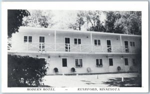 Vintage Modern Motel Rushford, Minnesota Postcard F216