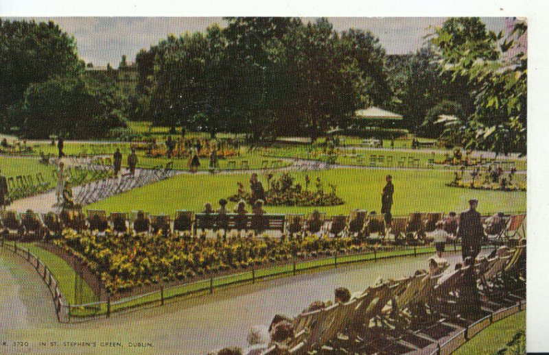 Ireland Postcard - In Stephen's Green - Dublin - Ref 11355A