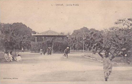 Senegal Dakar Jardin Public