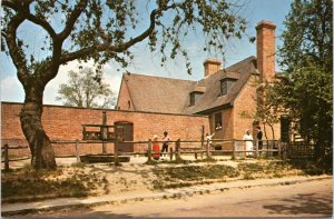 Postcard VA Williamsburg - The Public Gaol