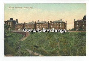 tq1483 - Suffolk - Looking up the Cliffs to North Parade, Lowestoft - postcard