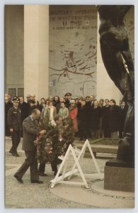 Patriotic~President Jimmy Carter @ War Memorial In Bayeux France~Vintage PC