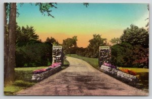 Burlington VT Allenwood Inn Entrance Vermont Hand Colored Postcard P22