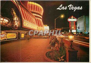 Postcard Modern Las vegas view south through the glitterling lights of Las Ve...