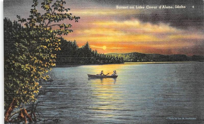 ID, Idaho   LAKE COEUR D'ALENE  Couple in Rowboat at SUNSET   c1940's Postcard