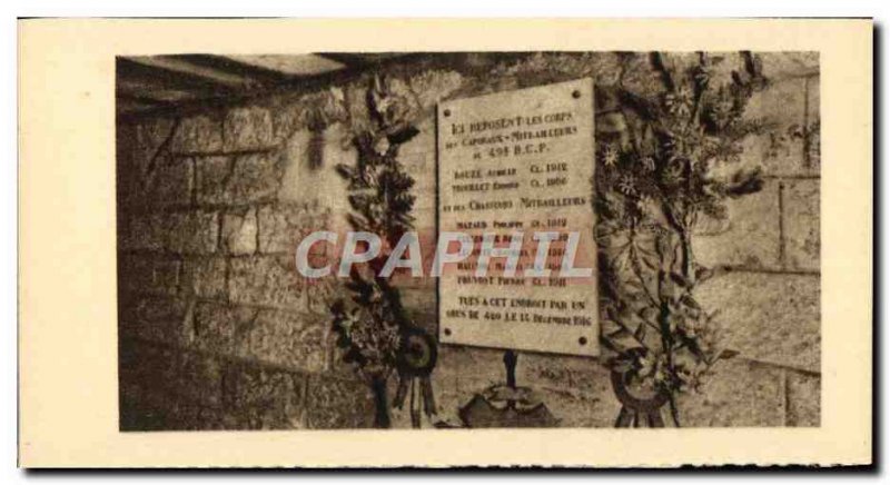 Old Postcard Fort Douaumont Casemate Rely or the bodies of the killed by hunt...