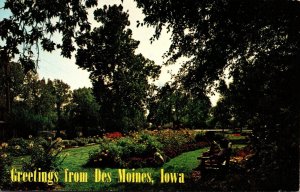 Iowa Des Moines Greetings Showing Water Works Park 1973