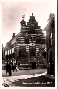 Netherlands Oudewater Stadhuis Anno 1588 Vintage RPPC 09.79