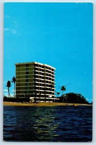 Maui Hawaii HI Postcard Maui Kai Resort Building Exterior Scene 1967 Vintage