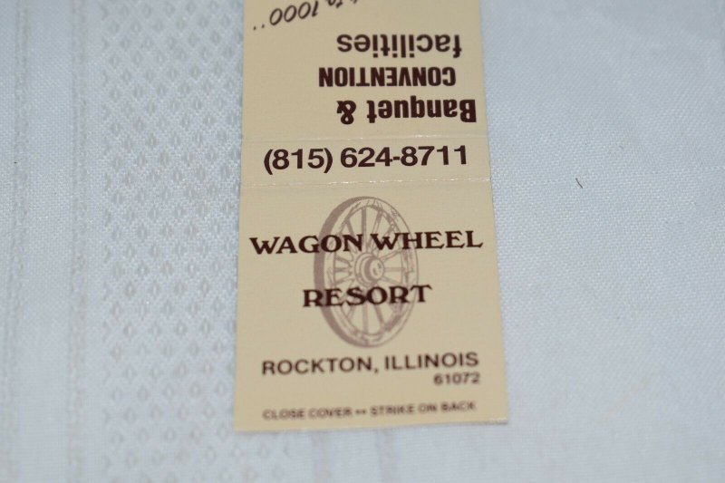 Wagon Wheel Resort Rockton Illinois 20 Strike Matchbook Cover