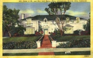 Home of Mr. & Mrs. Jack Benny - Beverly Hills, California CA Postcard