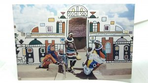 N'Debele Family outside Their Colorful Home Pretoria South Africa Vtg Postcard