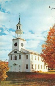 EAST POULTNEY, VT Vermont    BAPTIST CHURCH  Rutland County  Chrome Postcard