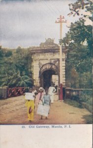 Philippines Manila The Old Gateway