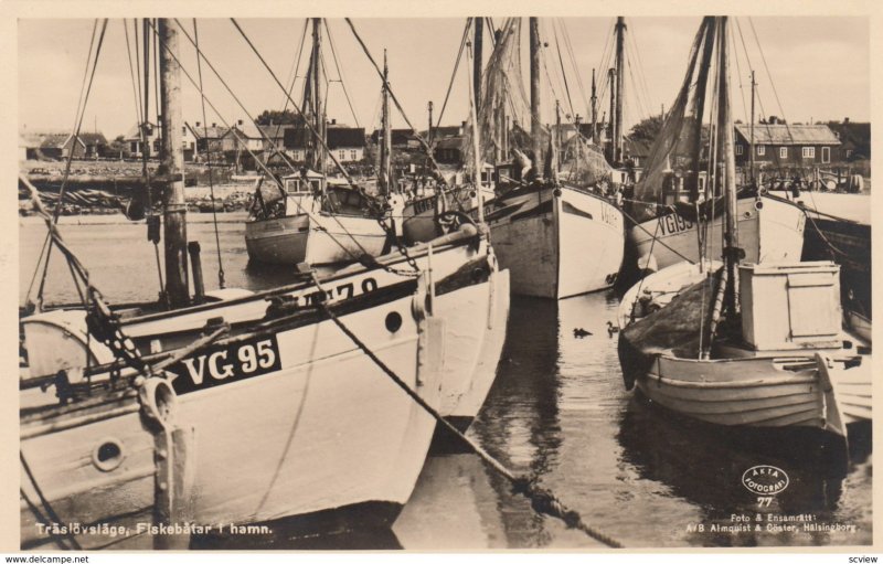 RP: Traslovslage , Sweden , 1910-30s ; Fiskebafar i hamn