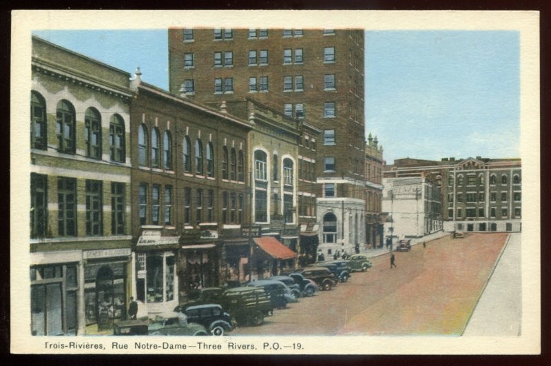 h1626 - TROIS RIVIERES Quebec Postcard 1930s Rue Notre Dame. Stores Old Cars