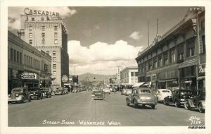 1940s WENATCHEE WASHINGTON Street Scene Autos ELLIS Postcard 840