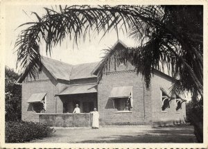 belgian congo, NIANGARA, Residence of Missionary Lagae (1930s) Mission Postcard