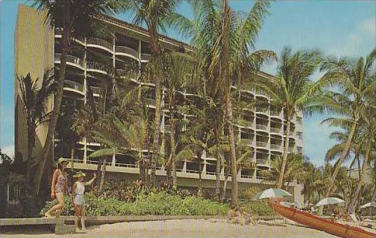 Hawaii Honolulu Surf Riden Hotel On The Beach At Waikiki