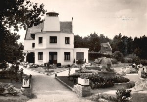 Postcard Concarneau Finistere La Belle Etiole Jardins Tourist Attraction France