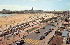 BR54138 La Grande Plage Royan france