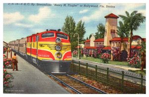 Postcard TRAIN STATION SCENE Hollywood Florida FL AU8177