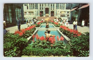 Garden and Prometheus Statue Rockefeller Center New York NYC Chrome Postcard Q2