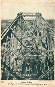 Canada, Quebec Bridge A Labyrinth Braces Cantilever Arm Vintage Postcard c1920