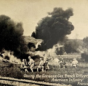 American Infantry Gas Attack On Germans In France WW1 1910s Postcard PCBG12B