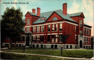 Postcard Lincoln School in Ottawa, Illinois