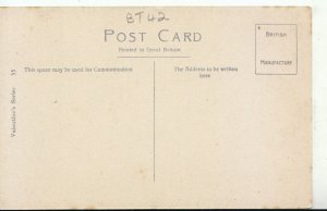 London Postcard - Westminster Abbey - Statue - Beaconsfield - Ref TZ2487