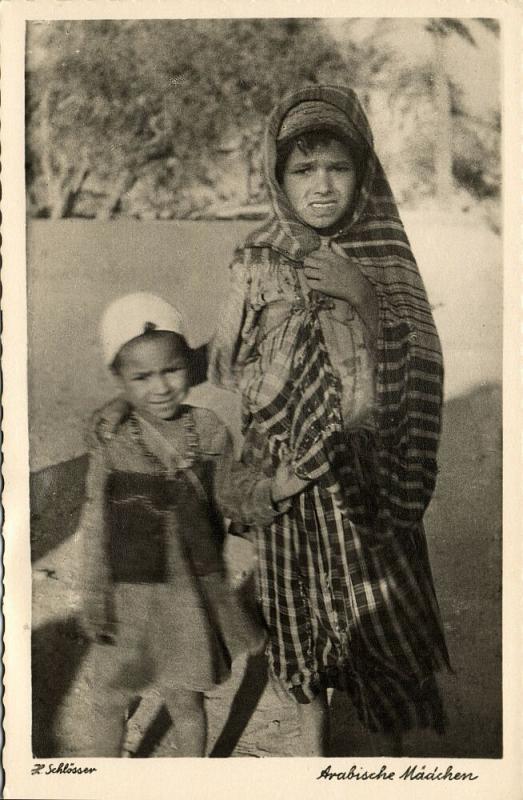 libya, Young Native Arab Girls (1940s) H. Schlösser Photo