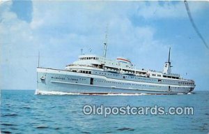 SS Milwaukee ClipperMilwaukee, Wis Postcard