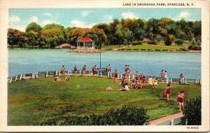 Postcard NY Syracuse Lake in Onondaga Park Sunbathers Band Stand LINEN 1934 V141