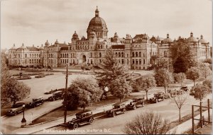 Victoria BC Parliament Buildings & Automobiles Unused Real Photo Postcard E95