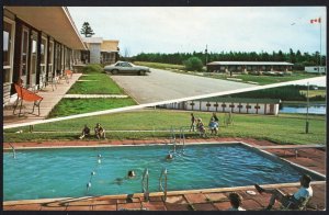 PEI Prince Edward Island CAVENDISH Bay Vista Motor Inn Chrome