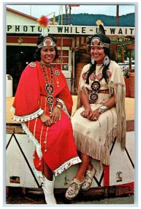 c1970's Toni Feather and Ann Walkingstick Cherokee Indian Girls NC Postcard