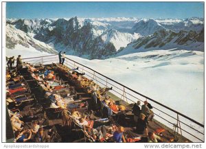 Bayerische Zugspitzbahn Hotel Schneefernerhaus Blick Auf Die Alpen Germany