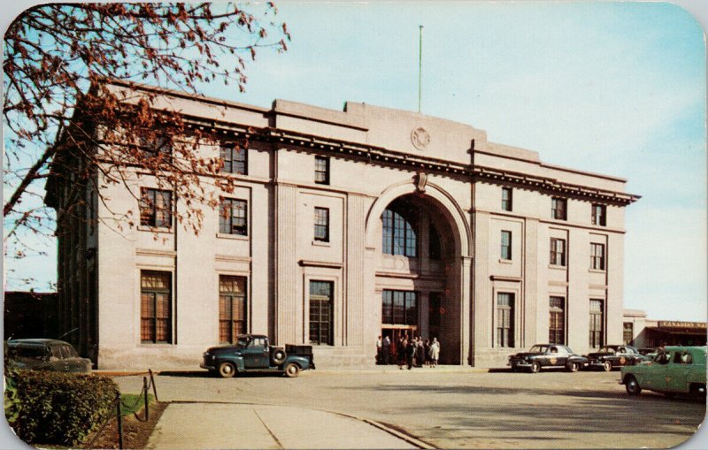 Union Station Regina SK Saskatchewan Unused Litho Postcard H10