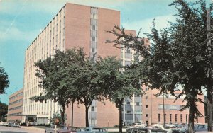 Green Bay, WI Wisconsin  ST VINCENT HOSPITAL  Vintage Chrome Postcard