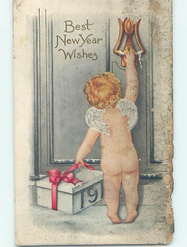 Pre-Linen new year CHERUB HOLDING GIFT BOX AT DOOR KNOCKER HQ8065