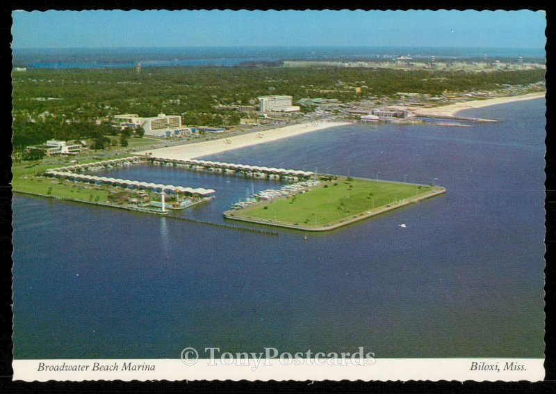 Broadwater Beach Marina