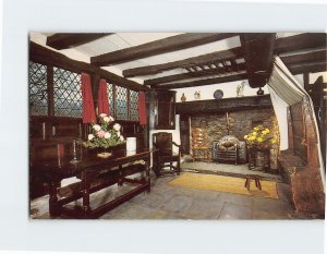 Postcard The Living Room, Anne Hathaway's Cottage, Stratford-upon-Avon, England