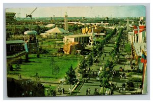 Vintage 1964 Postcard New York World's Fair Avenue of the Americas
