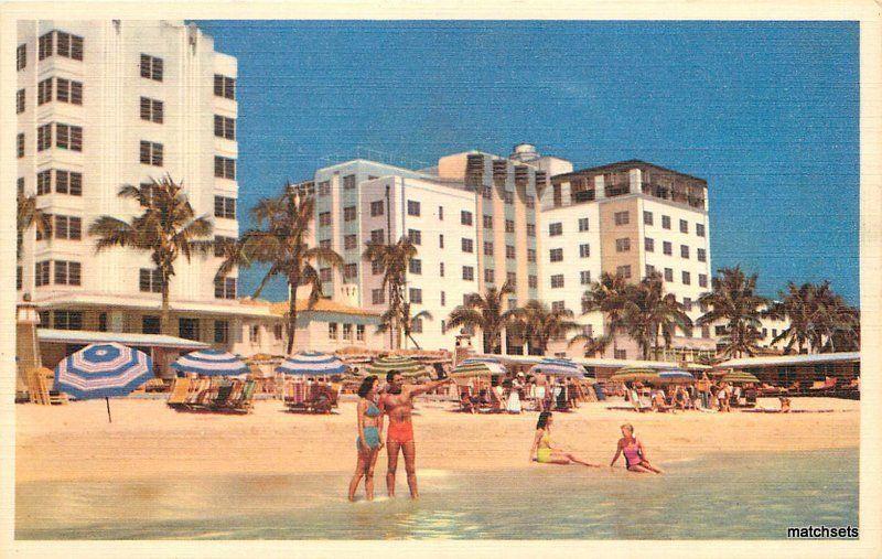 Miami Beach, FL, postcard folder. Linen, c.1940s. 16 images. Florida.