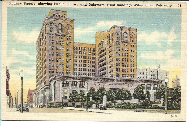 Wilmington, DE - Rodney Square, Public Library and Delaware Trust