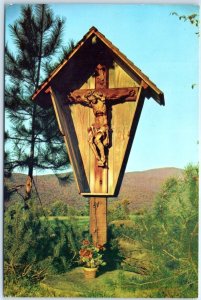 Postcard - Crucifix, Trapp Family - Stowe, Vermont