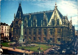 CONTINENTAL SIZE POSTCARD COURT BUILDING & VICTORY MONUMENT ROUEN FRANCE