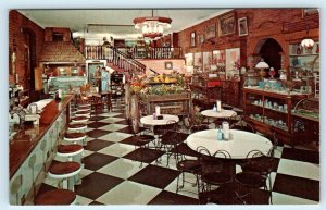 OAKLAND, OR Oregon  TOLLY'S Restaurant & SODA FOUNTAIN c1960s Roadside Postcard