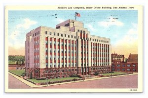 Postcard Bankers Life Company Home Office Building Des Moines Iowa c1950